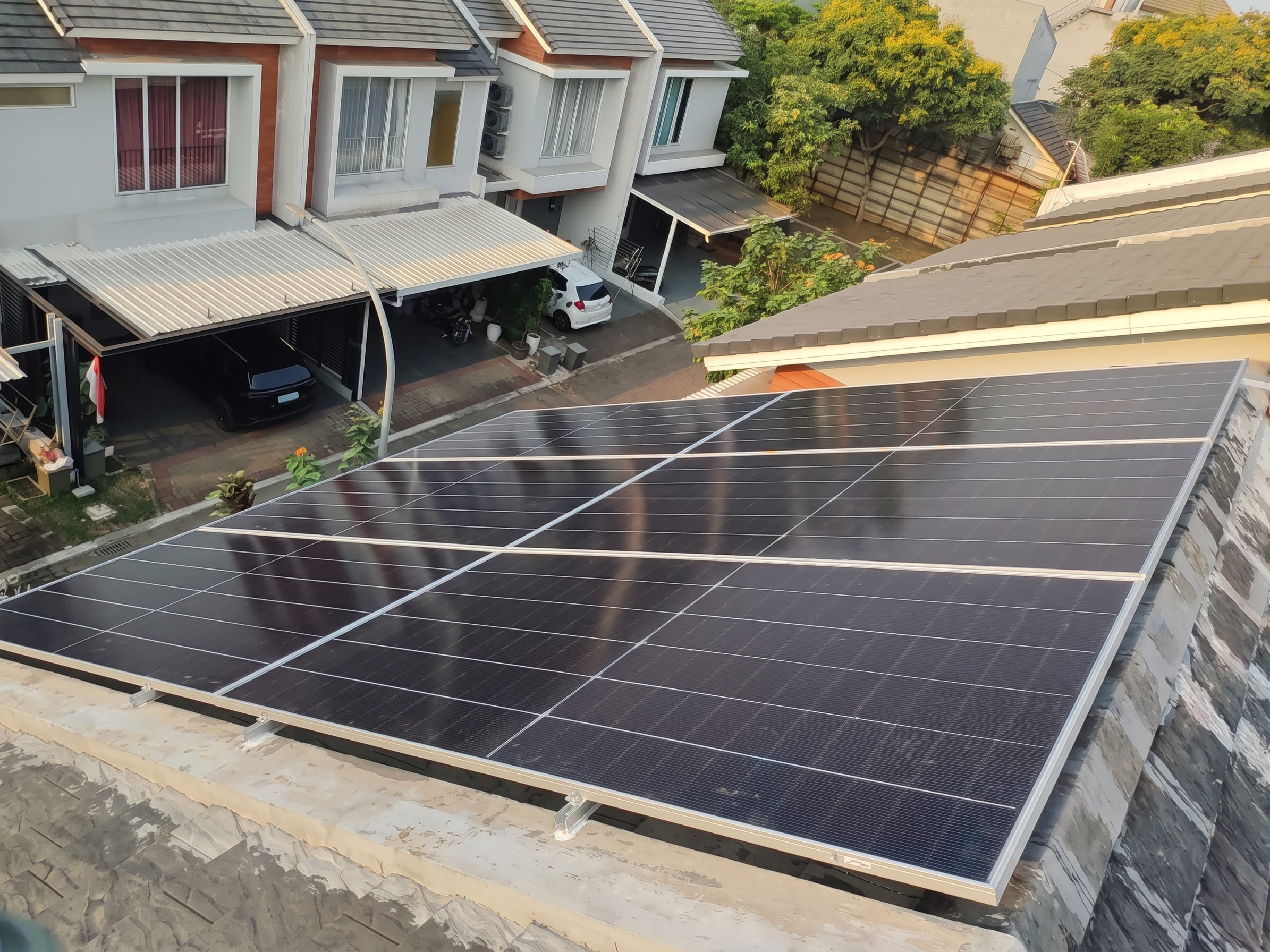 PLTS Hybrid On/Off Grid